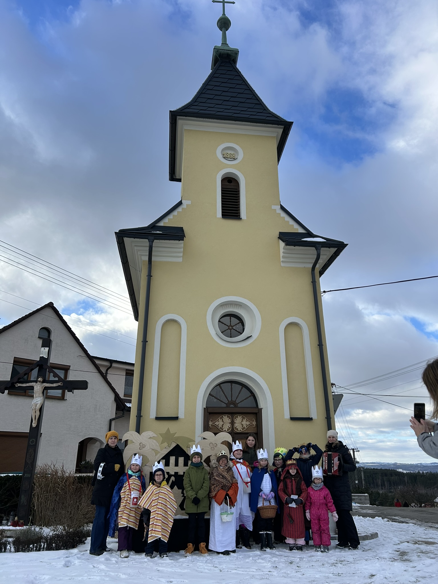 A5674CDF-A162-465C-B635-06AF09C25FB9_1_102_o